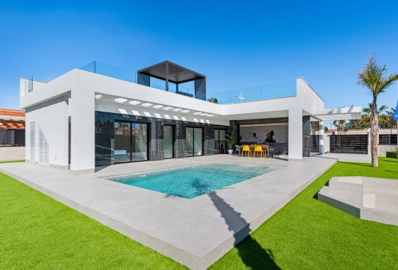 Adosado - Obra nueva -
            La Finca Golf - HH-66859