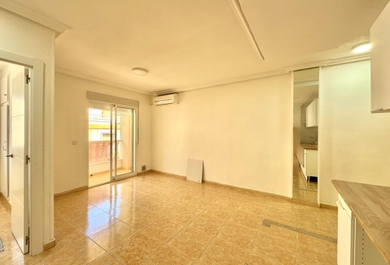 Apartamento - Reventa - Torrevieja - Centro