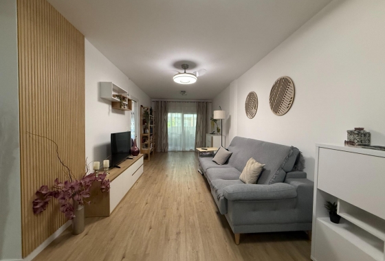 Apartamento - Reventa - Torrevieja - Centro