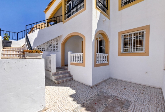 Apartamento - Reventa - Torrevieja - El limonar