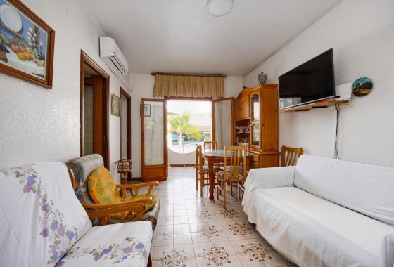 Bungalow - Wiederverkauf - Torrevieja - Playa del Acequión