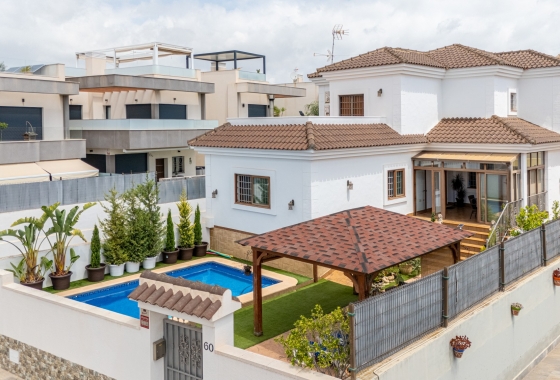 Detached Villa - Wiederverkauf - Los Montesinos - La Herrada