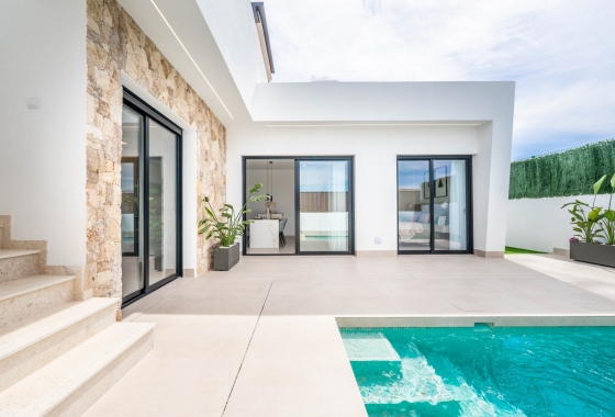 Villa - New Build - n - Roldán