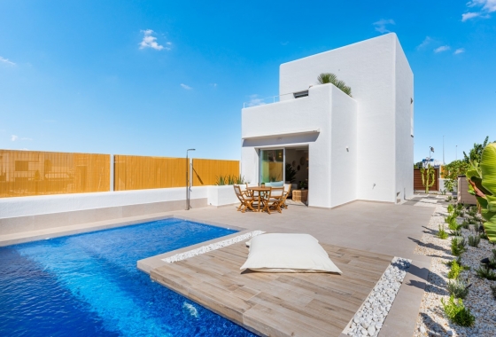 Villa - Obra nueva -
            Los Alcázares - VER MYK