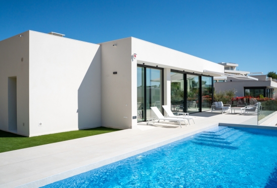 Villa - Obra nueva - Orihuela Costa - Dehesa de Campoamor