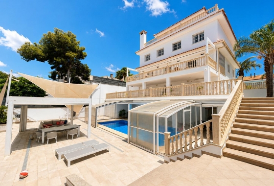 Villa - Reventa -
            Dehesa de campoamor - URE-73739