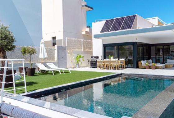 Villa - Revente -
            San Miguel de Salinas - Med-64267