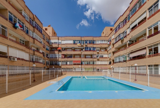 Wohnung - Wiederverkauf - Torrevieja - El Molino