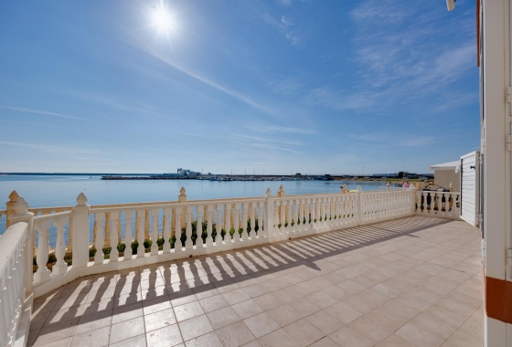 Wohnung - Wiederverkauf - Torrevieja - Playa del Acequión