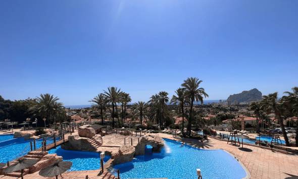 Wohnanlage in Calpe mit Meerblick