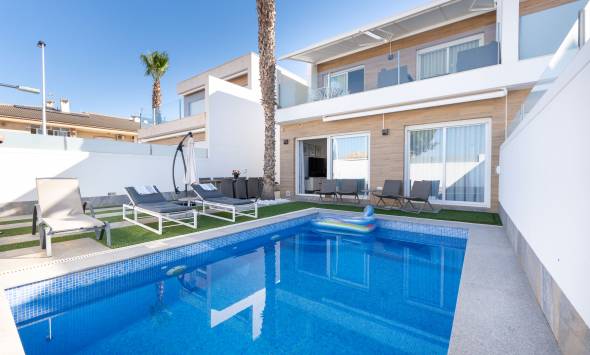 Freistehendes Chalet in San Pedro del Pinatar