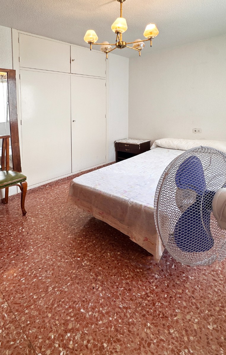 For Sale. Apartment in Murcia