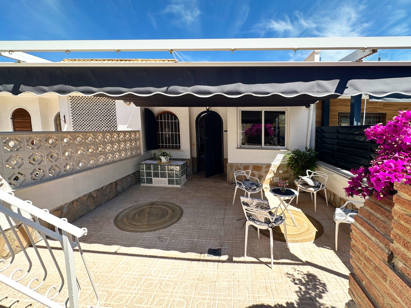 House in Urbanizacion los Balcones - Image 2