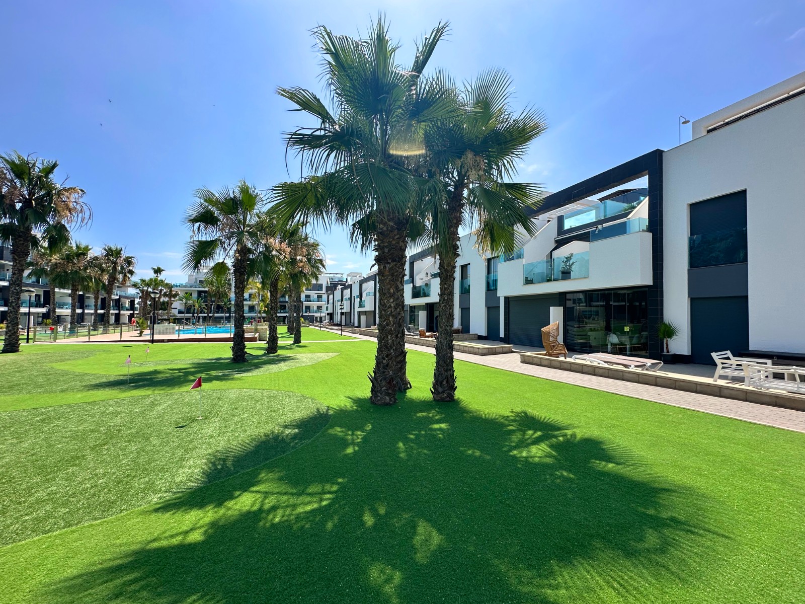 Penthouse in Guardamar del Segura - Image 3