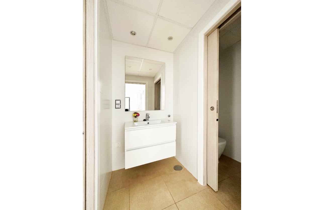 Resale - Apartment - Santa Pola