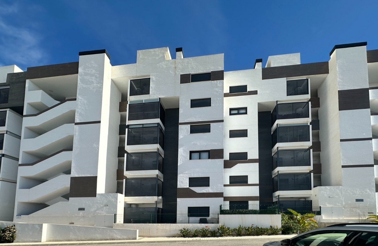 Resale - Apartment - Santa Pola