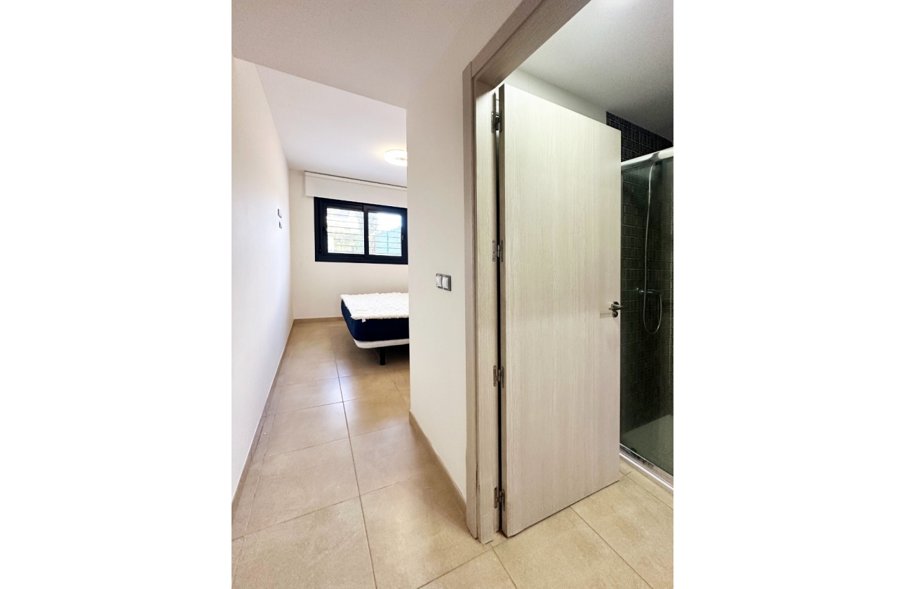 Resale - Apartment - Santa Pola