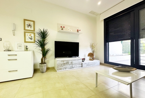 Resale - Apartment - Santa Pola