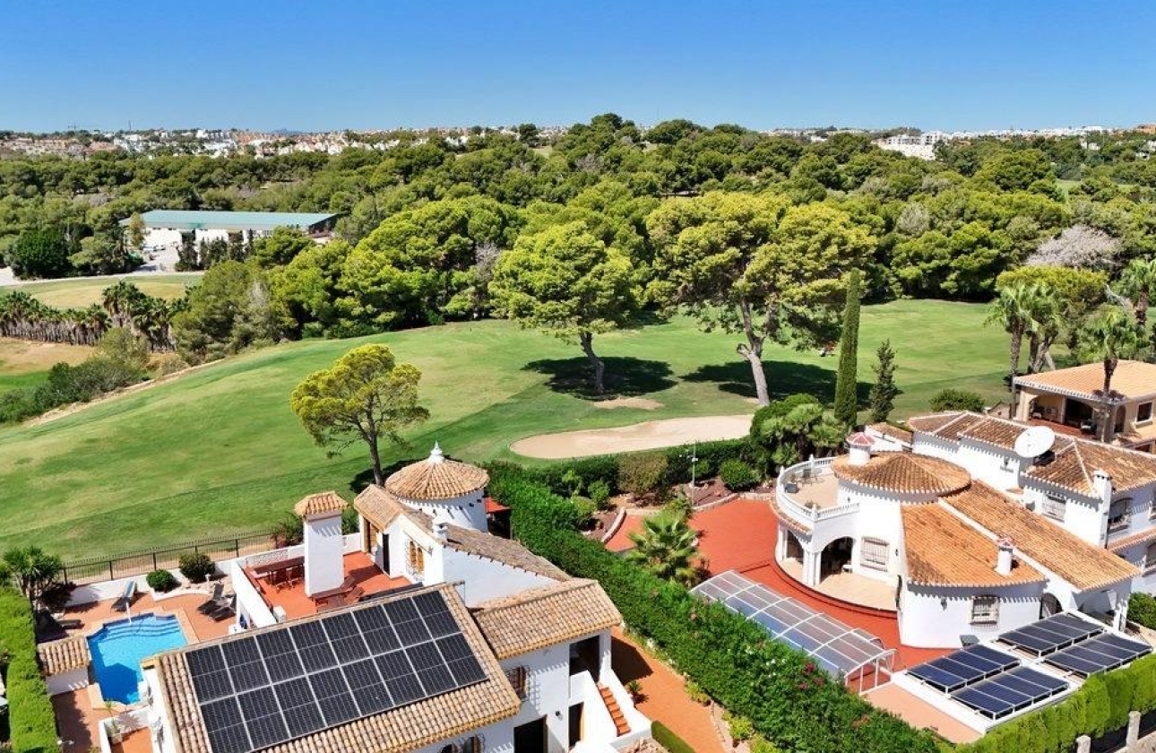 Revente - Villa - Orihuela Costa - Villamartin