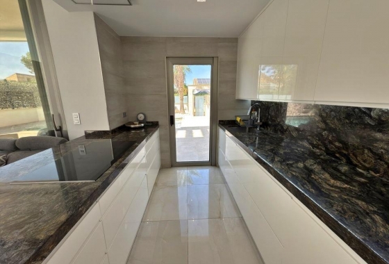 Revente - Villa - Orihuela Costa - Villamartin