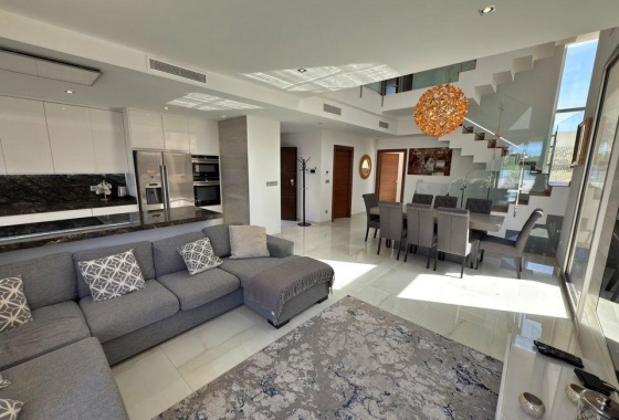 Revente - Villa - Orihuela Costa - Villamartin