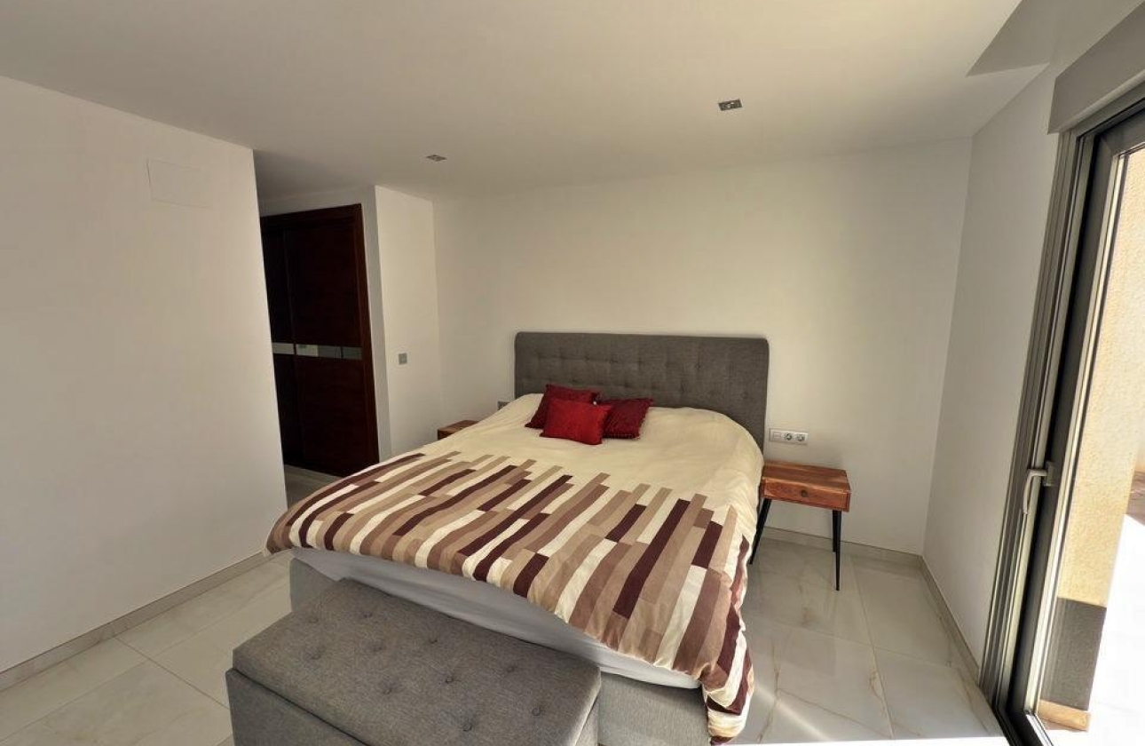 Revente - Villa - Orihuela Costa - Villamartin