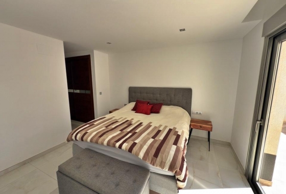 Revente - Villa - Orihuela Costa - Villamartin