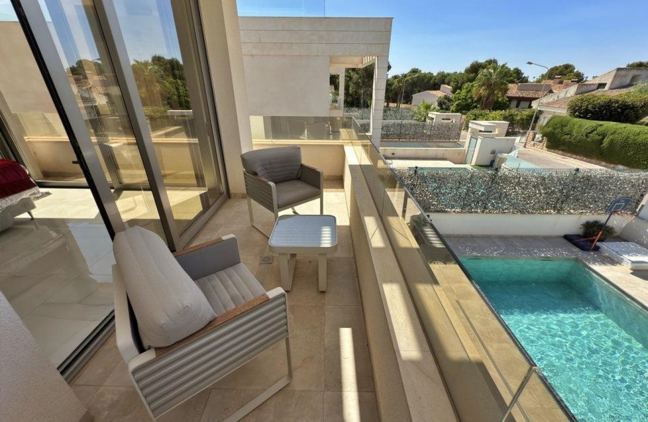 Revente - Villa - Orihuela Costa - Villamartin