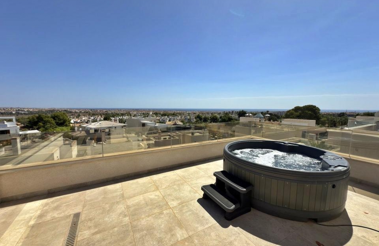 Revente - Villa - Orihuela Costa - Villamartin