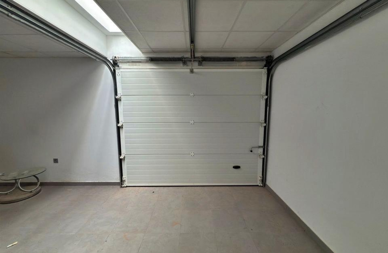 Revente - Villa - Orihuela Costa - Villamartin