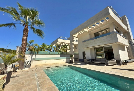 Revente - Villa - Orihuela Costa - Villamartin