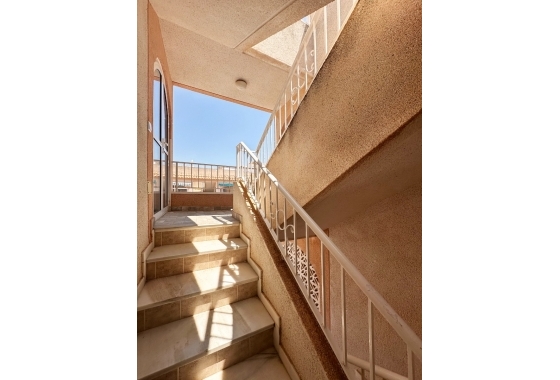 Resale - Bungalow - Torrevieja - Los Balcones