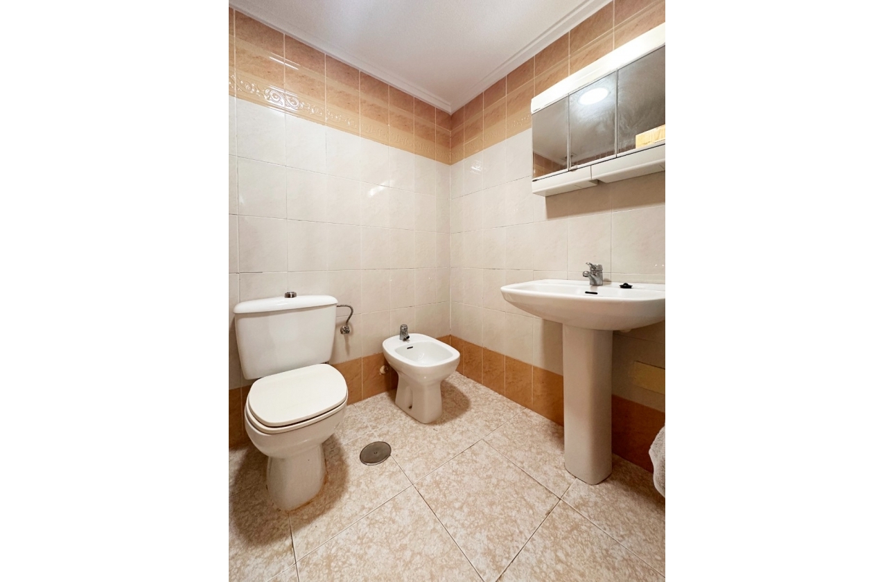 Resale - Bungalow - Torrevieja - Los Balcones