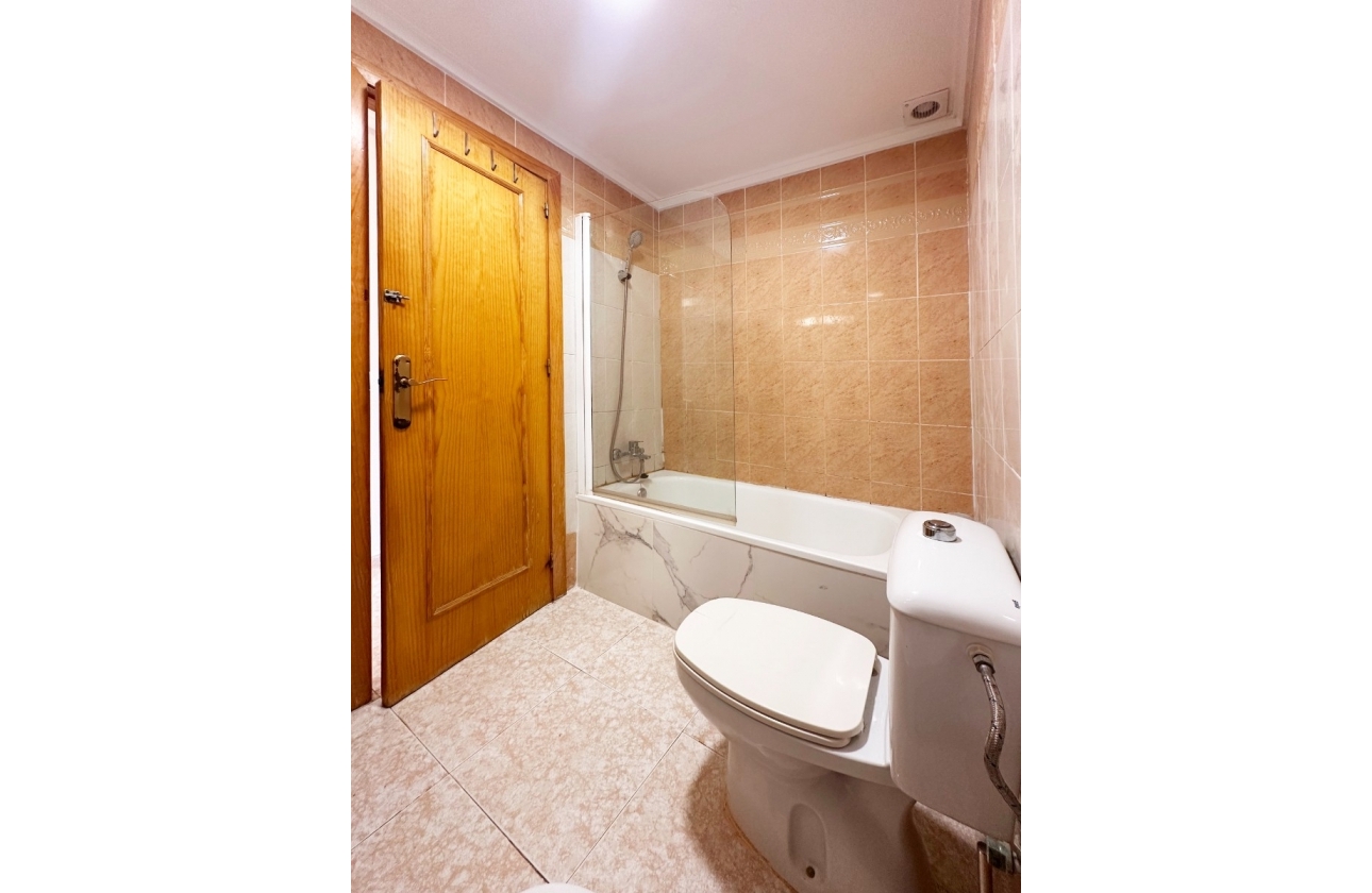 Resale - Bungalow - Torrevieja - Los Balcones