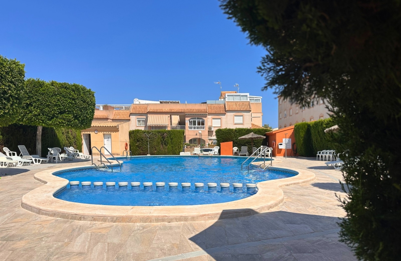 Resale - Bungalow - Torrevieja - Los Balcones