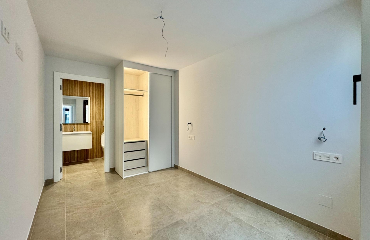 Resale - Apartment - Torrevieja - Habaneras
