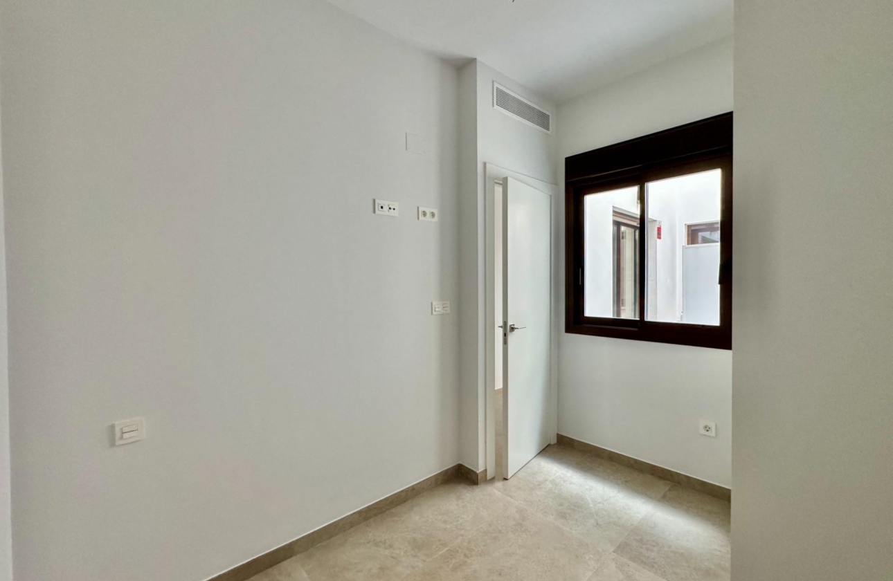 Resale - Apartment - Torrevieja - Habaneras