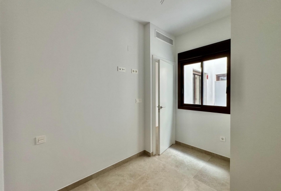 Resale - Apartment - Torrevieja - Habaneras