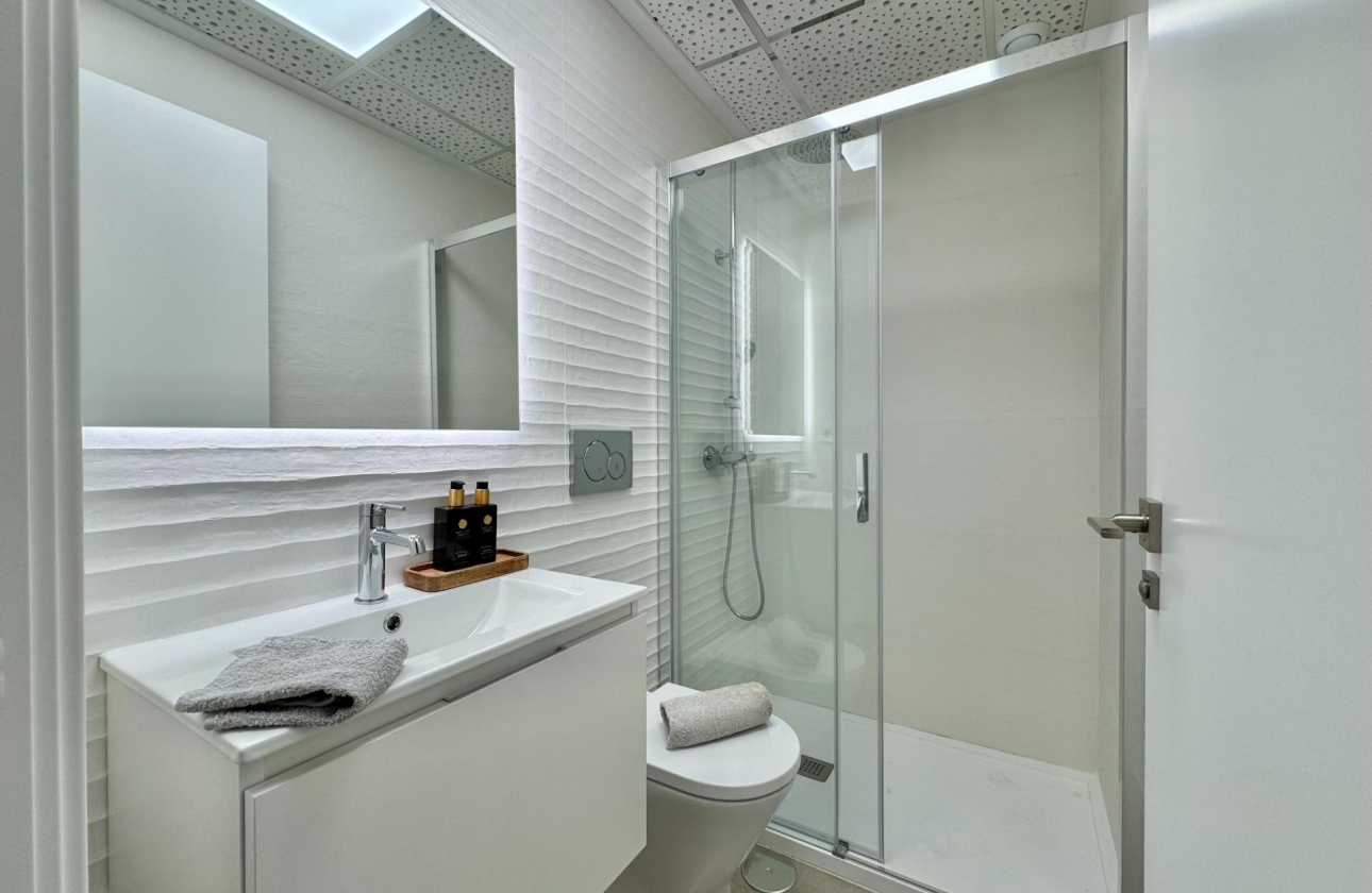 Resale - Apartment - Torrevieja - Habaneras