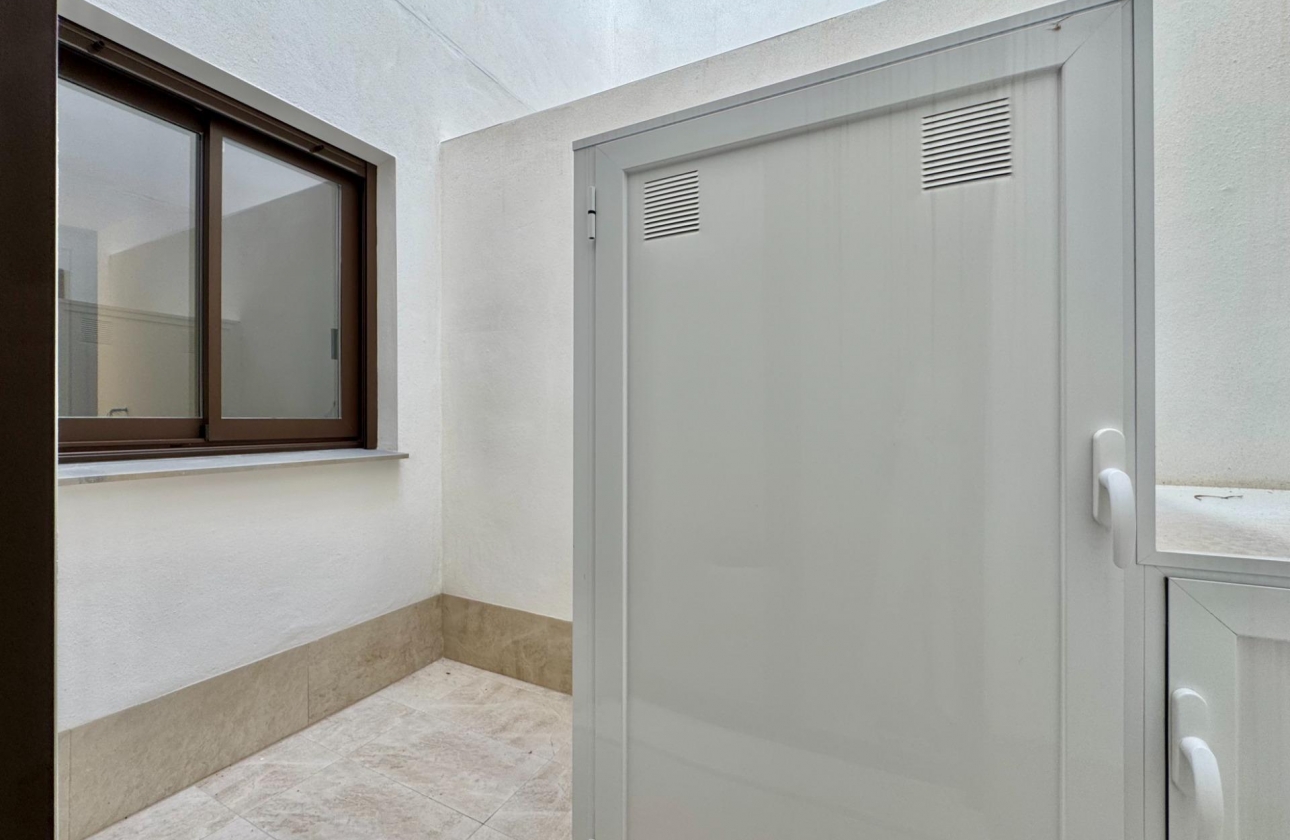 Resale - Apartment - Torrevieja - Habaneras