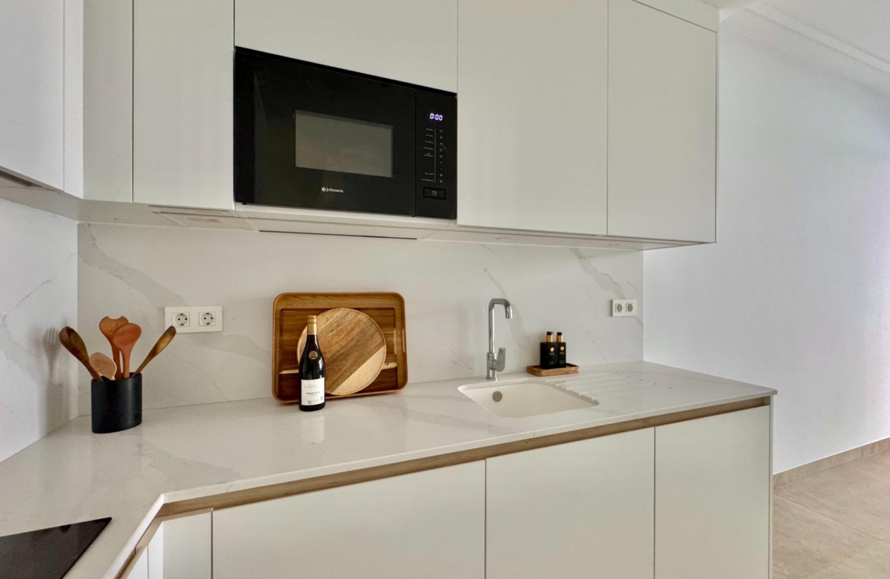 Resale - Apartment - Torrevieja - Habaneras