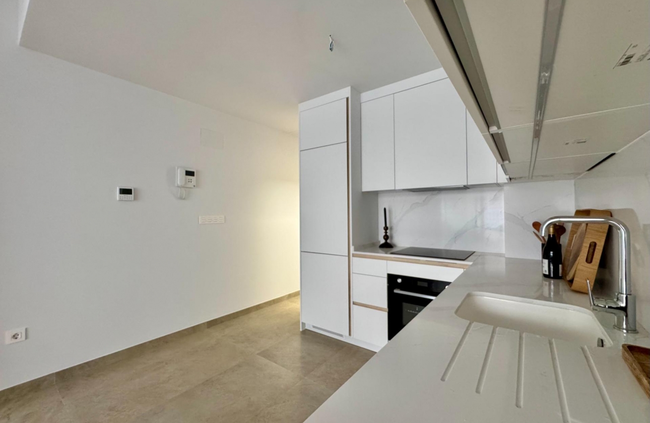 Resale - Apartment - Torrevieja - Habaneras