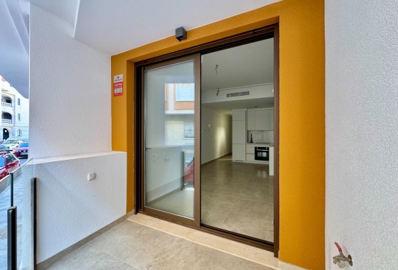 Resale - Apartment - Torrevieja - Habaneras