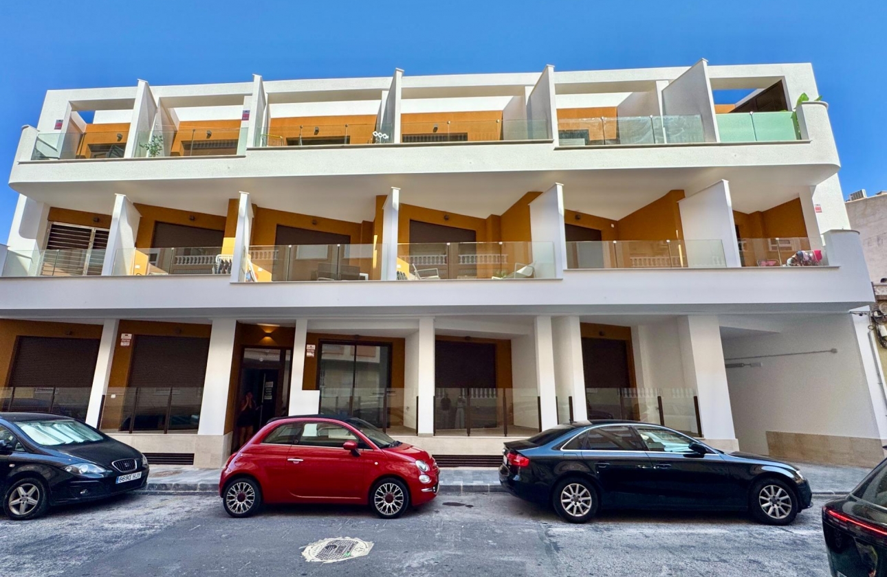 Resale - Apartment - Torrevieja - Habaneras