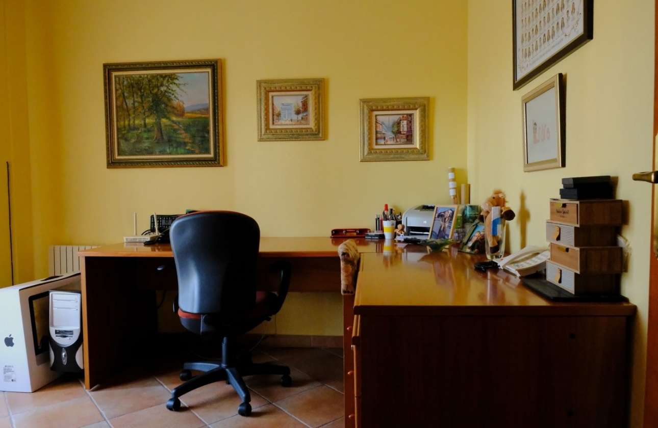 Resale - Villa - Orihuela