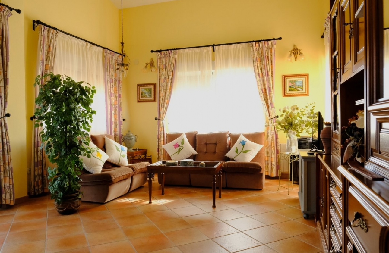 Resale - Villa - Orihuela