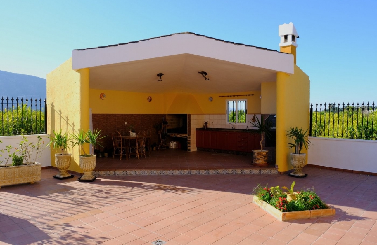 Resale - Villa - Orihuela