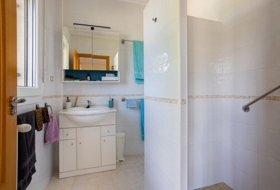 Reventa - Villa - La Zarza
