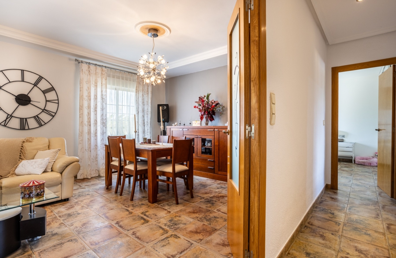 Resale - Villa - Elche - La Hoya