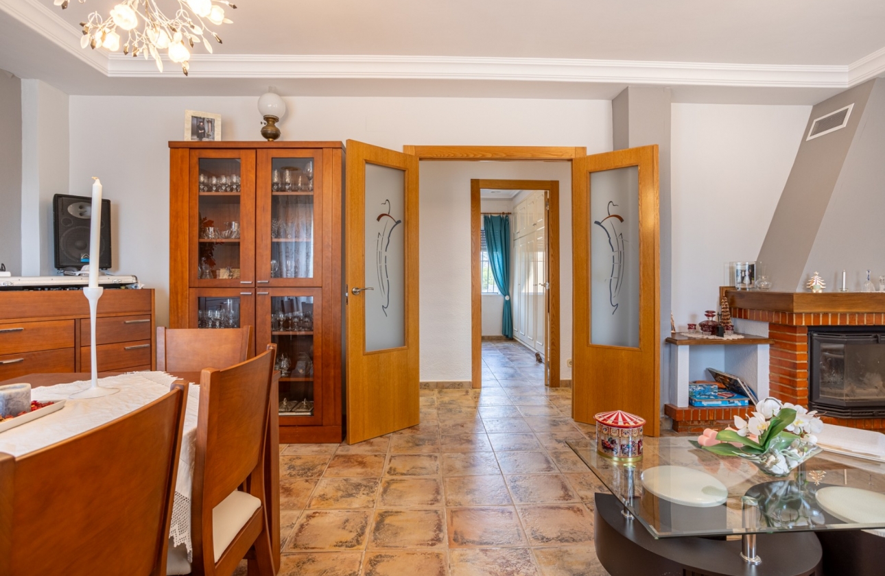 Resale - Villa - Elche - La Hoya
